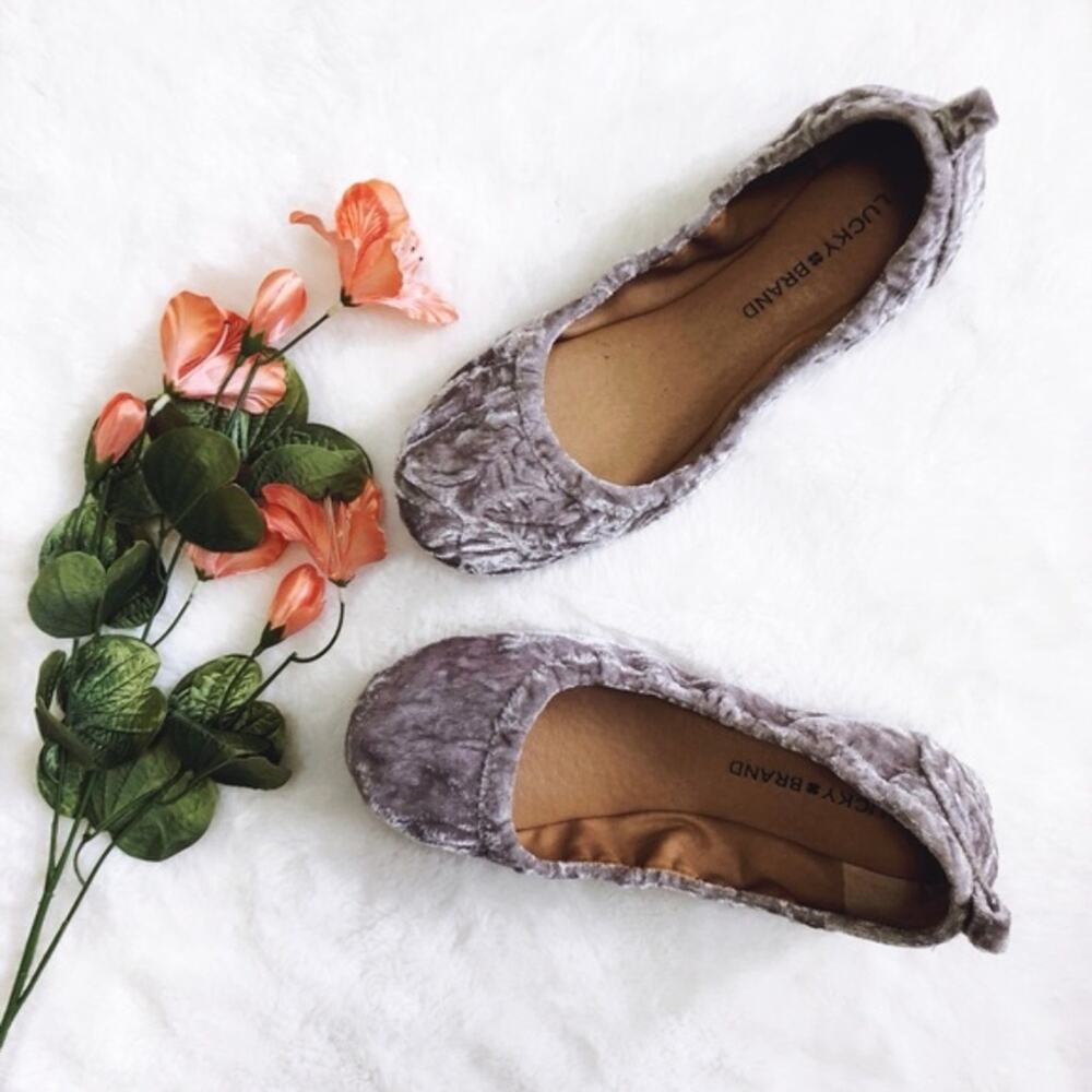 Lucky Brand LK Eleesia Silver Velvet Flats